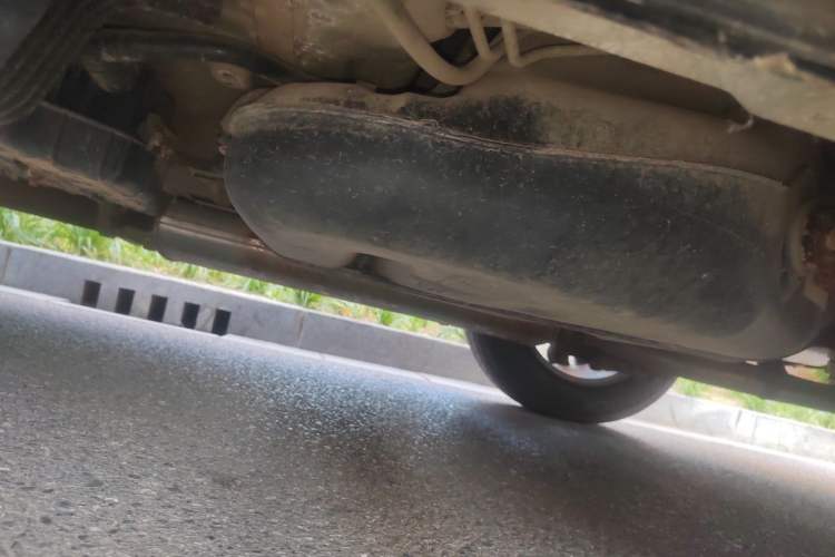 Used Hyundai Santa Fe 2013 2.4L Automatic Two-Wheel Drive Smart Version Chassis Rear Left
