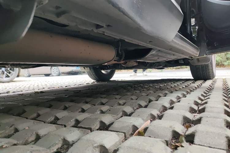 Used Hyundai Santa Fe 2013 2.4L Automatic 2WD Comfort Edition Chassis Rear Right