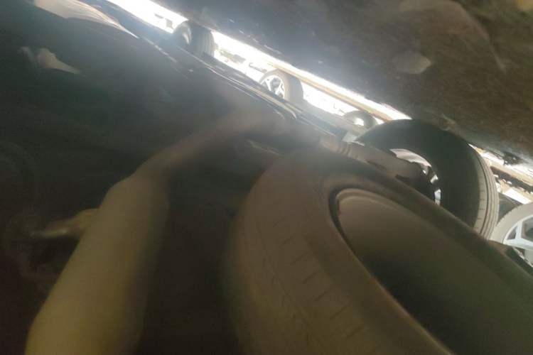 Used Hyundai Santa Fe 2013 2.4L Automatic Two-Wheel Drive Smart Version Chassis Rear Right