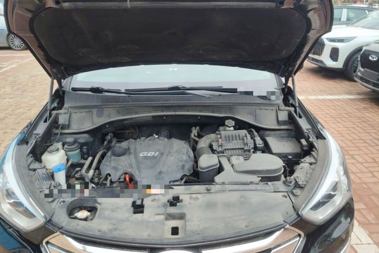 Used Hyundai Santa Fe 2013 2.4L Automatic 2WD Comfort Edition Engine Bay
