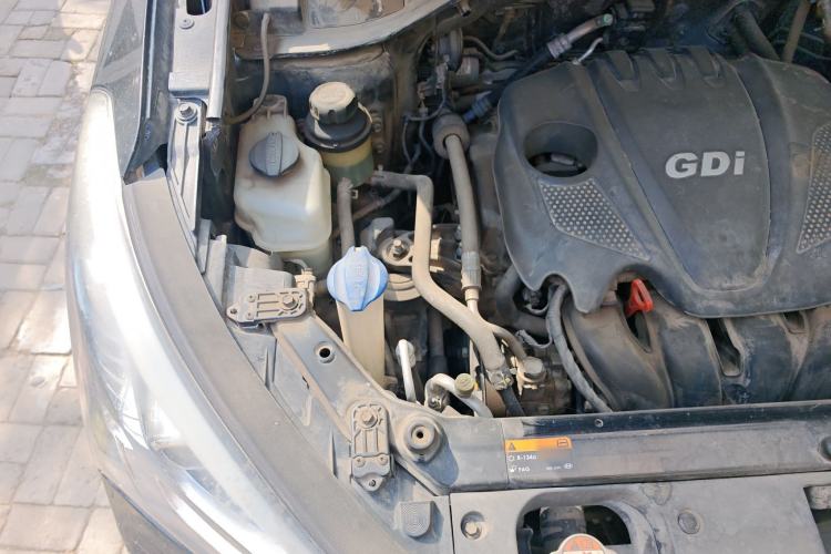 Used Hyundai Santa Fe 2013 2.4L Automatic 2WD Comfort Edition Engine Bay Right