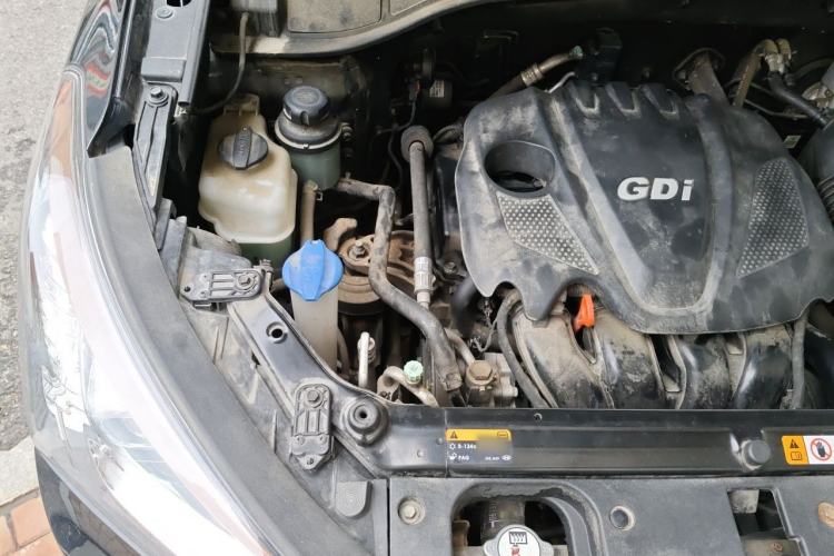 Used Hyundai Santa Fe 2013 2.4L Automatic 2WD Comfort Edition Engine Bay Right