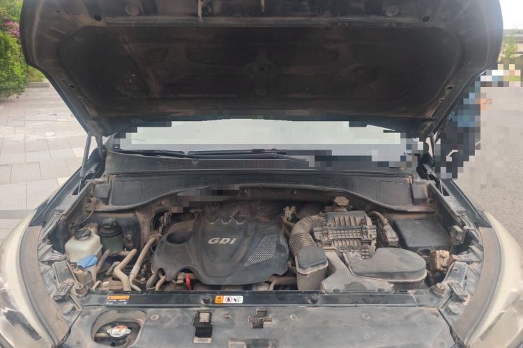 Used Hyundai Santa Fe 2013 2.4L Automatic 2WD Comfort Edition Engine Bay