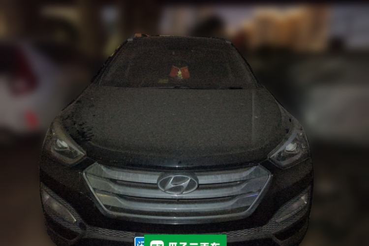 Used Hyundai Santa Fe 2013 2.4L Automatic 2WD Comfort Edition Front