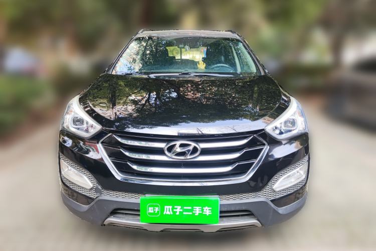 Used Hyundai Santa Fe 2013 2.4L Automatic 2WD Comfort Edition Front