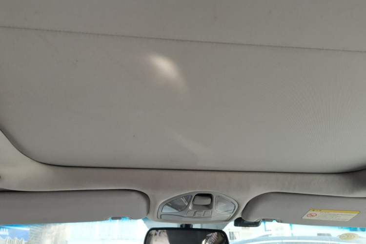 Used Hyundai Santa Fe 2013 2.4L Automatic Two-Wheel Drive Smart Version Headliner