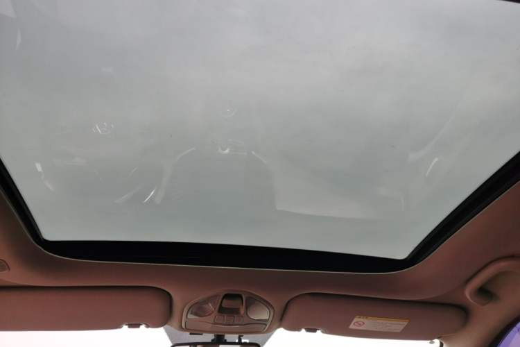 Used Hyundai Santa Fe 2013 Revised Version 2.4L Automatic All-Wheel Drive Smart Type Headliner
