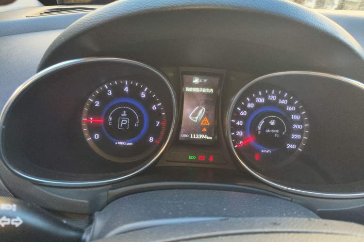 Used Hyundai Santa Fe 2013 2.4L Automatic 4x4 Smart Version Instrument Cluster
