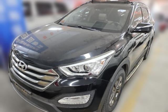 Used Hyundai Santa Fe 2013 2.4L Automatic Two-Wheel Drive Smart Version