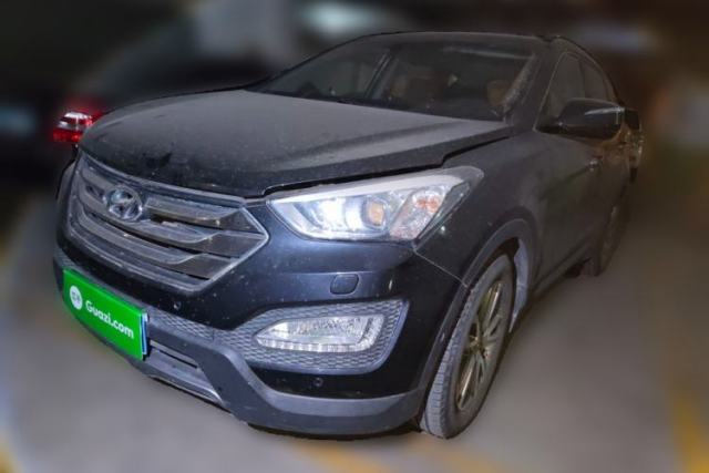 Used Hyundai Santa Fe 2013 2.0T Automatic All-Wheel Drive Top Trim