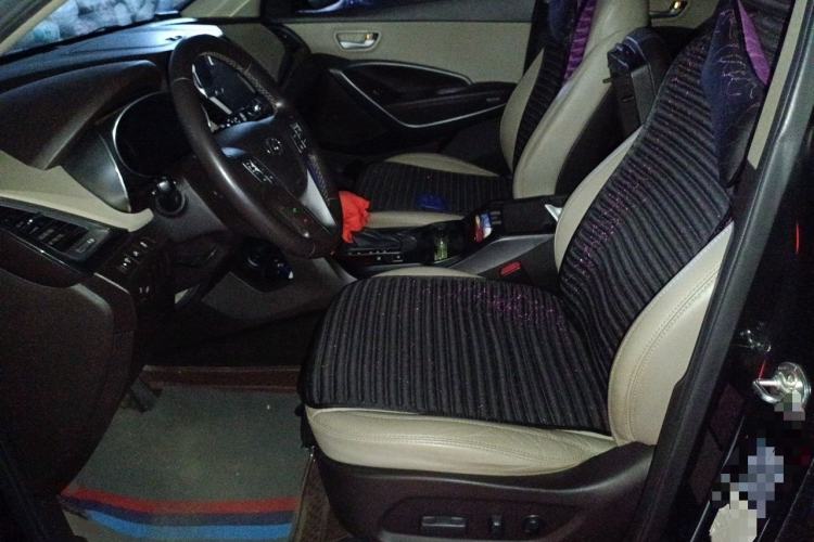 Used Hyundai Santa Fe 2013 2.4L Automatic Two-Wheel Drive Smart Version Left Front Seat