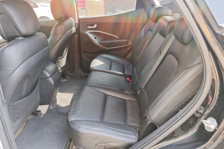 Used Hyundai Santa Fe 2013 2.4L Automatic 2WD Comfort Edition Left Rear Seat