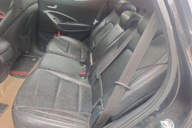 Used Hyundai Santa Fe 2013 2.4L Automatic 2WD Comfort Edition Left Rear Seat