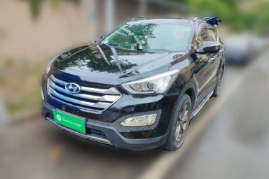 Used Hyundai Santa Fe 2013 2.4L Automatic Two-Wheel Drive Smart Version