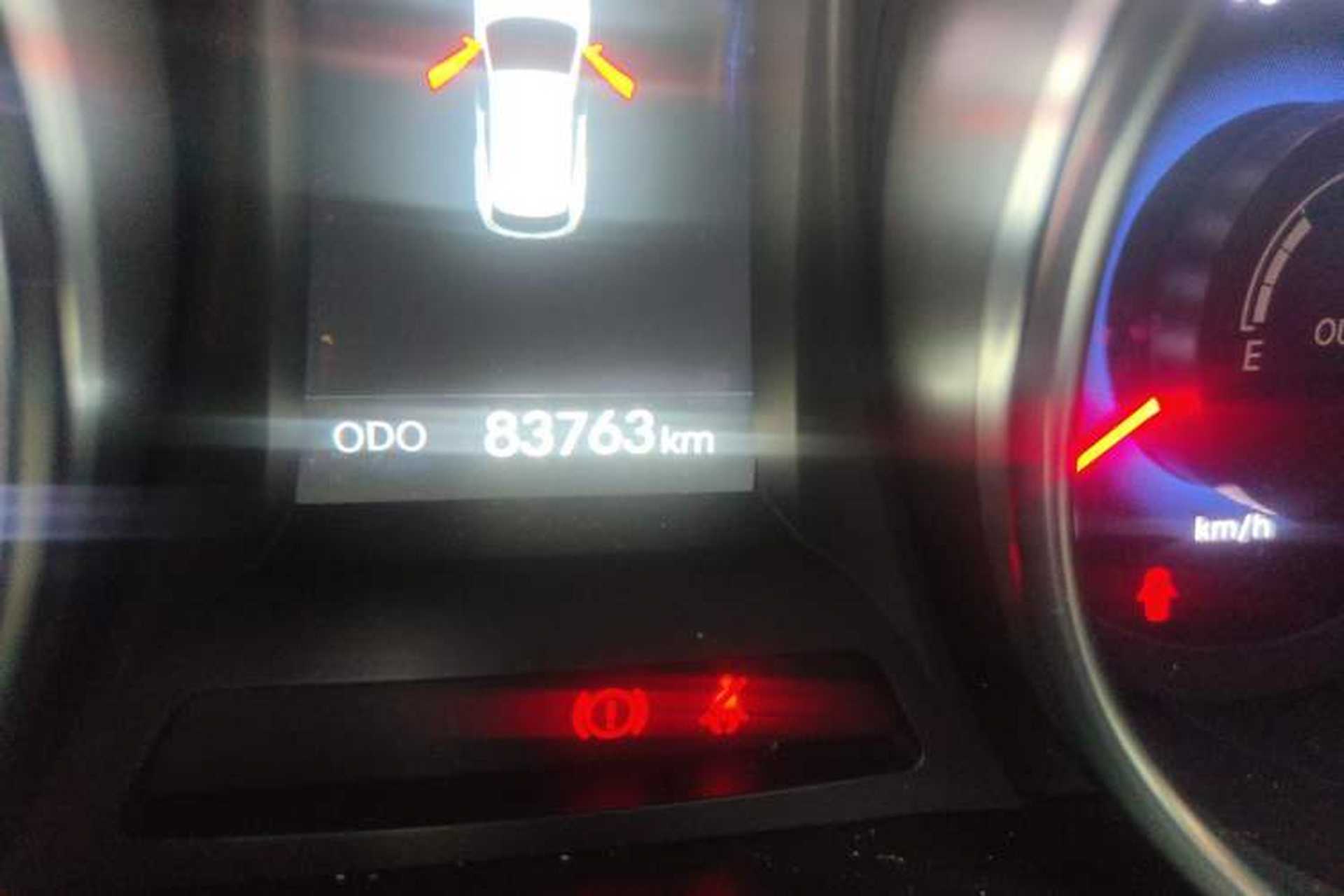 Used Hyundai Santa Fe 2013 2.0T Automatic Two-Wheel Drive Fashion Edition Odometer Close Up