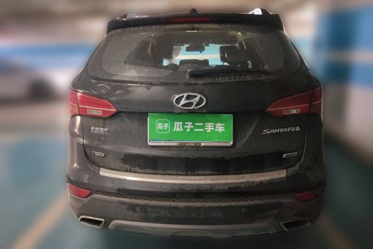 Used Hyundai Santa Fe 2013 Revised Version 2.0T Automatic All-Wheel Drive Prestige Edition Rear
