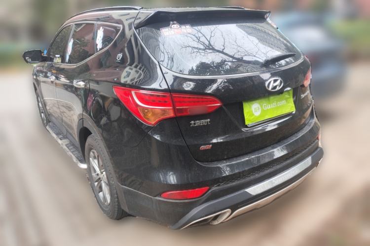 Used Hyundai Santa Fe 2013 2.4L Automatic Two-Wheel Drive Smart Version Rear Left 45 Deg