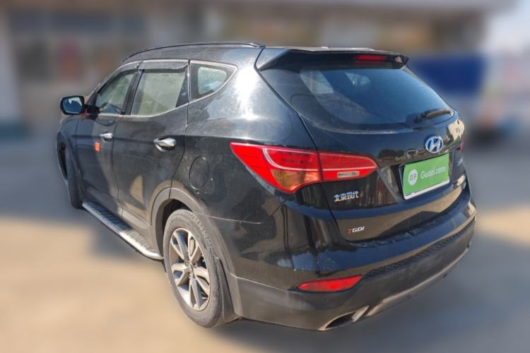 Used Hyundai Santa Fe 2013 2.0T Automatic All-Wheel Drive Top Trim Rear Left 45 Deg