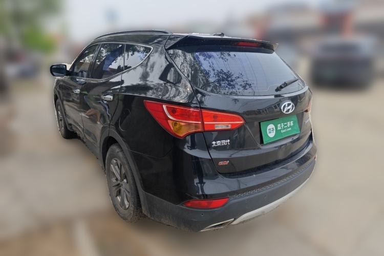 Used Hyundai Santa Fe 2013 Revised Version 2.4L Automatic All-Wheel Drive Smart Type Rear Left 45 Deg