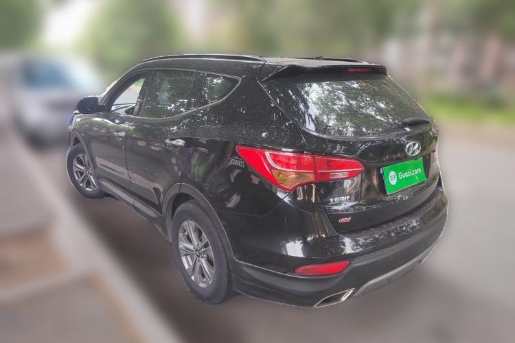 Used Hyundai Santa Fe 2013 2.4L Automatic Two-Wheel Drive Smart Version Rear Left 45 Deg