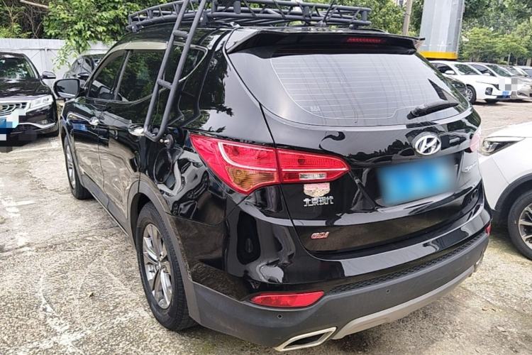 Used Hyundai Santa Fe 2013 2.4L Automatic Two-Wheel Drive Smart Version Rear Left 45 Deg
