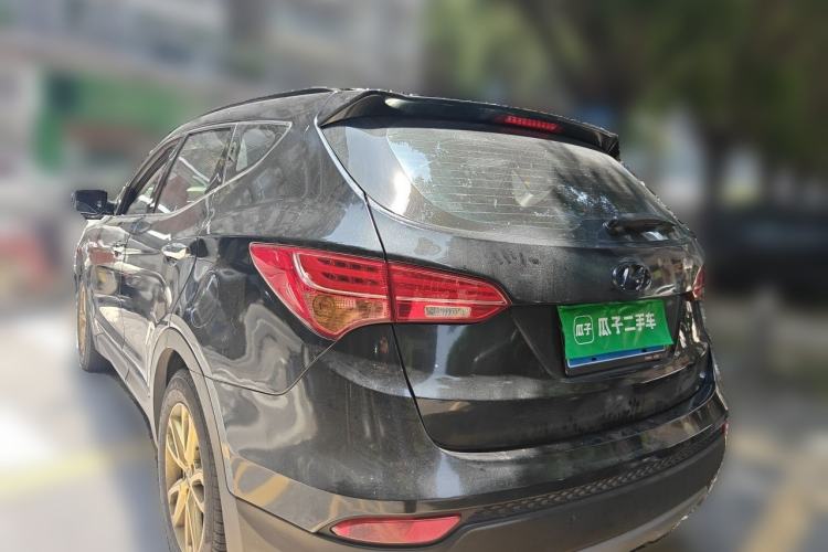 Used Hyundai Santa Fe 2013 Revised Version 2.0T Automatic All-Wheel Drive Top-Tier Trim Rear Left 45 Deg