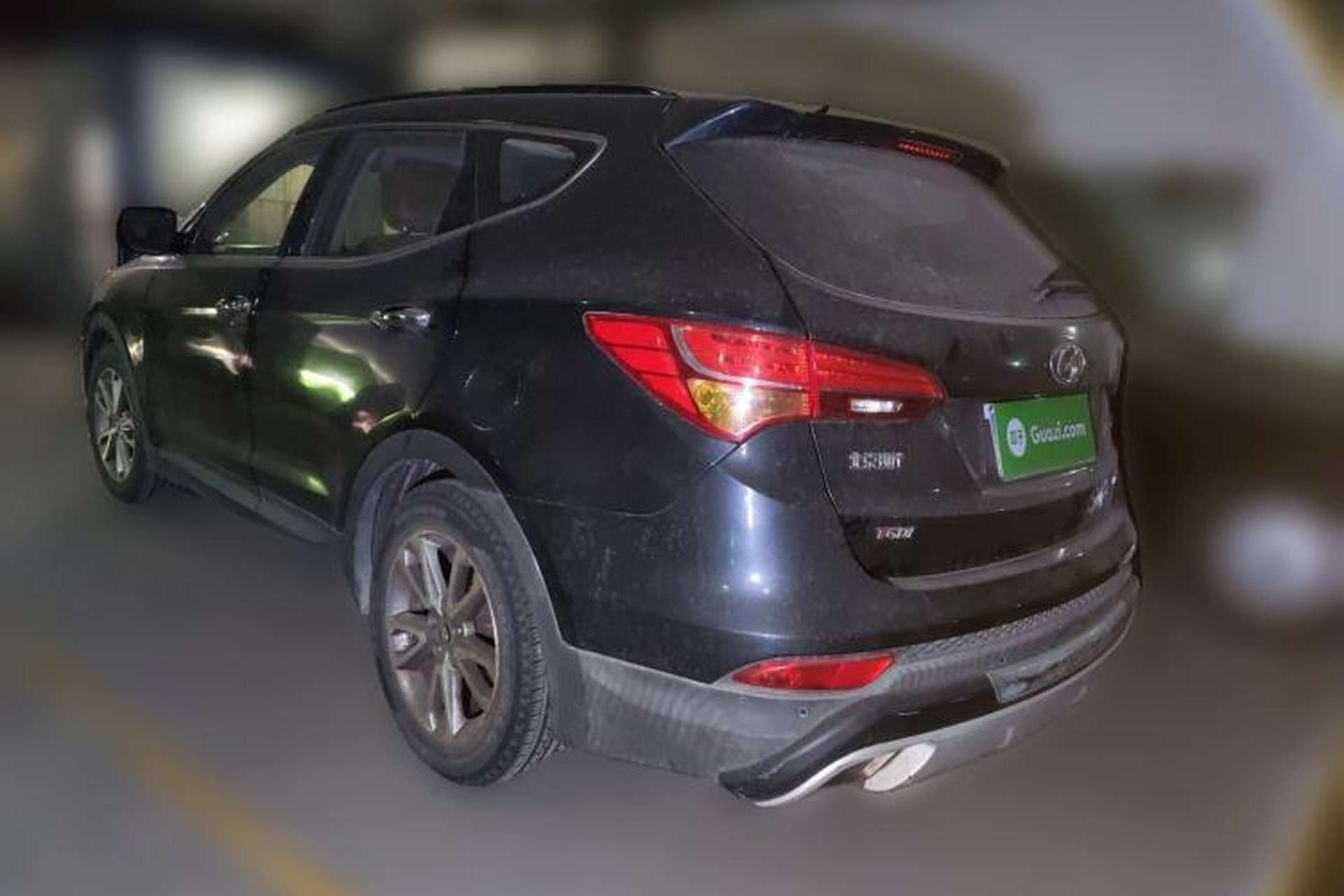 Used Hyundai Santa Fe 2013 2.0T Automatic All-Wheel Drive Top Trim Rear Left 45 Deg