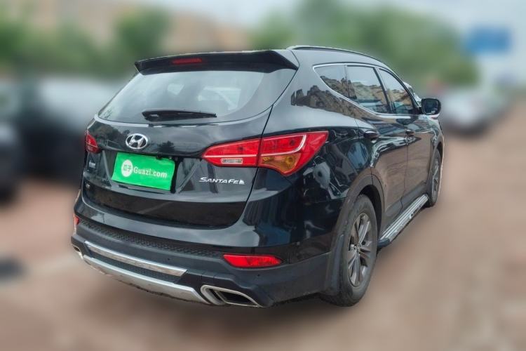 Used Hyundai Santa Fe 2013 2.4L Automatic 2WD Comfort Edition Rear Right 45 Deg