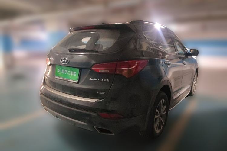 Used Hyundai Santa Fe 2013 Revised Version 2.0T Automatic All-Wheel Drive Prestige Edition Rear Right 45 Deg