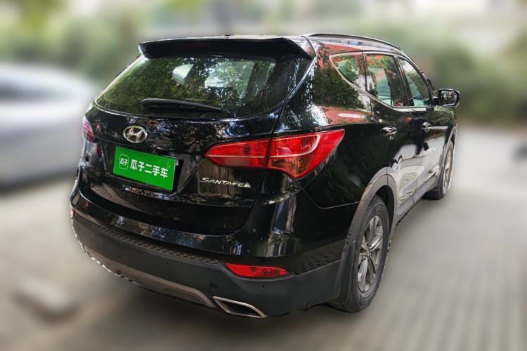 Used Hyundai Santa Fe 2013 2.4L Automatic 2WD Comfort Edition Rear Right 45 Deg