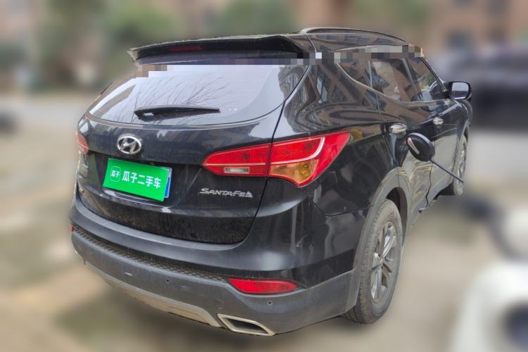 Used Hyundai Santa Fe 2013 2.4L Automatic Two-Wheel Drive Smart Version Rear Right 45 Deg