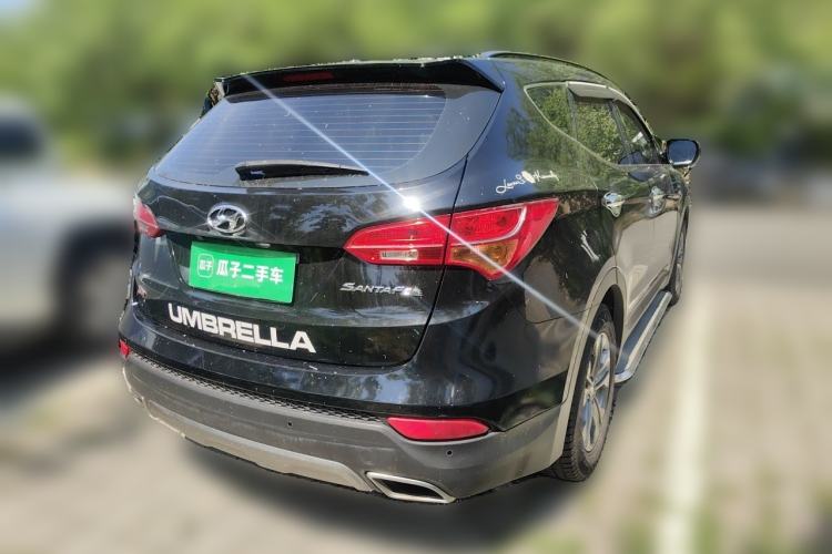 Used Hyundai Santa Fe 2013 2.4L Automatic Two-Wheel Drive Smart Version Rear Right 45 Deg