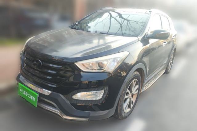 Used Hyundai Santa Fe 2013 2.0T Automatic All-Wheel Drive Top Trim