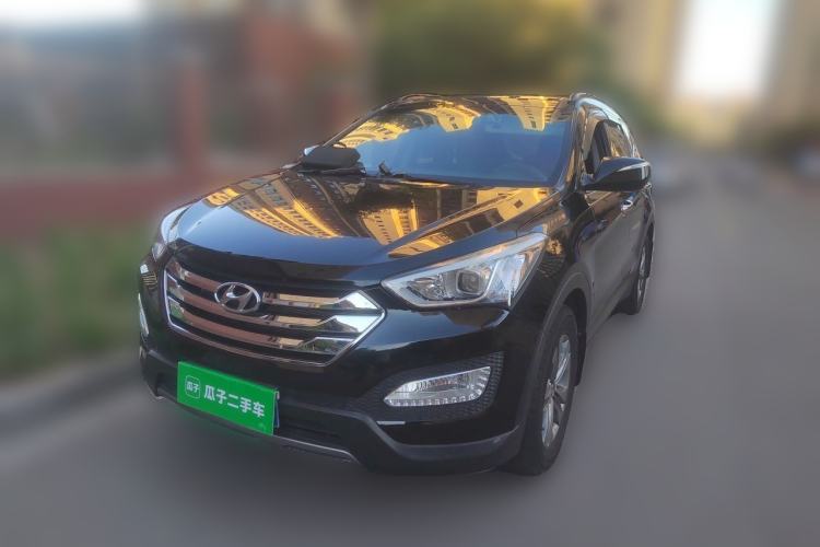 Used Hyundai Santa Fe 2013 2.4L Automatic Two-Wheel Drive Smart Version Guazi used car, China used car export, Used car for sale, Used cars, Cheapest cars for sale