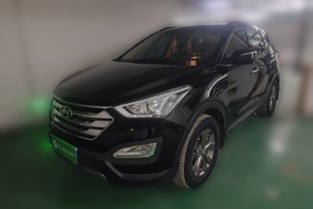 Used Hyundai Santa Fe 2013 2.4L Manual Two-Wheel Drive Comfort Version