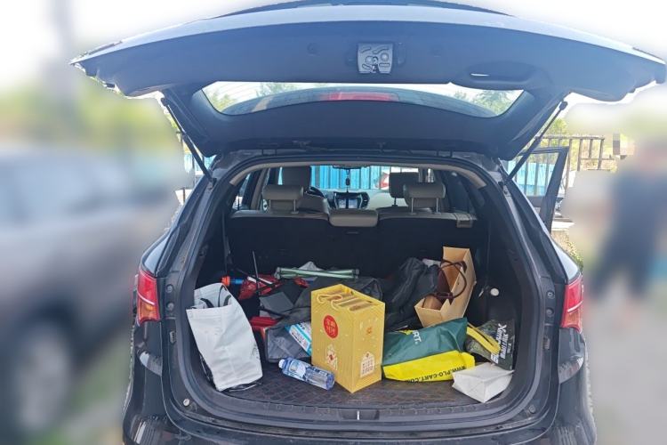 Used Hyundai Santa Fe  Trunk