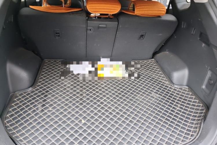 Used Hyundai Santa Fe 2013 2.4L Automatic 2WD Comfort Edition Trunk