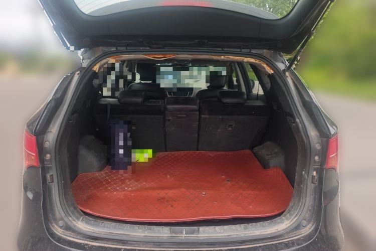 Used Hyundai Santa Fe 2013 2.4L Automatic 2WD Comfort Edition Trunk