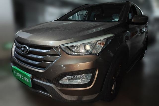 Used Hyundai Santa Fe 2013 2.4L Automatic 2WD Comfort Edition