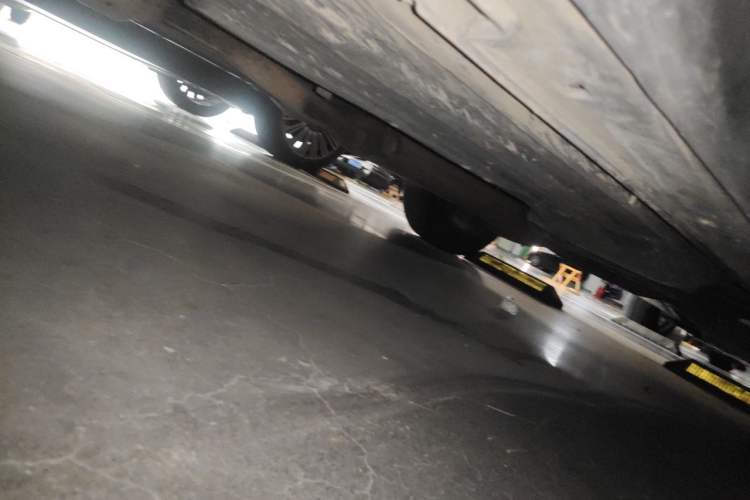 Used Hyundai Santa Fe 2013 2.4L Automatic Two-Wheel Drive Smart Version Chassis Front Left