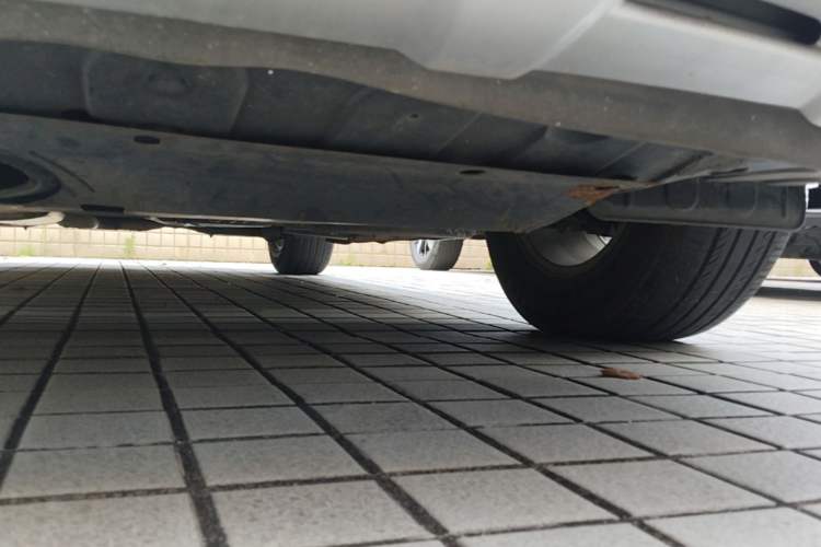 Used Hyundai Santa Fe 2013 2.4L Automatic 2WD Comfort Edition Chassis Front Left