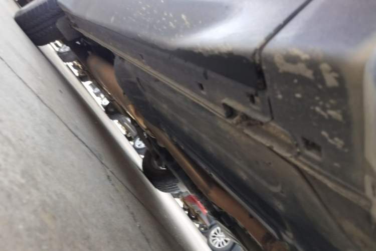 Used Hyundai Santa Fe 2013 2.4L Automatic Two-Wheel Drive Smart Version Chassis Front Right