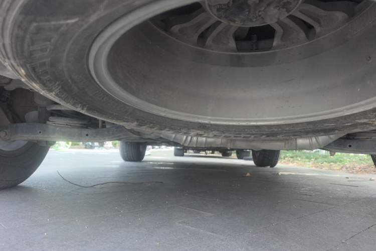 Used Hyundai Santa Fe 2013 2.4L Automatic Two-Wheel Drive Smart Version Chassis Rear