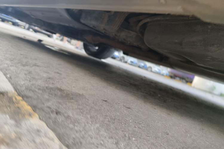 Used Hyundai Santa Fe  Chassis Rear Left
