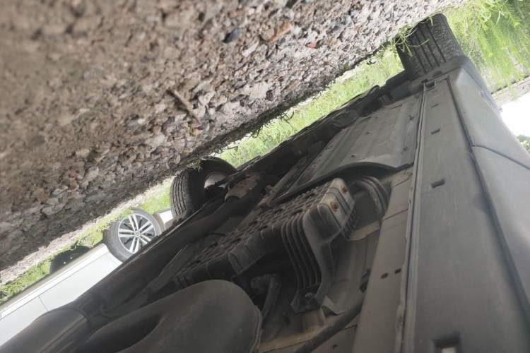 Used Hyundai Santa Fe 2013 2.4L Automatic Two-Wheel Drive Smart Version Chassis Rear Left