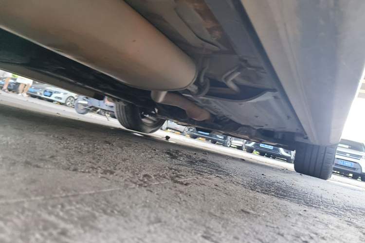 Used Hyundai Santa Fe  Chassis Rear Right