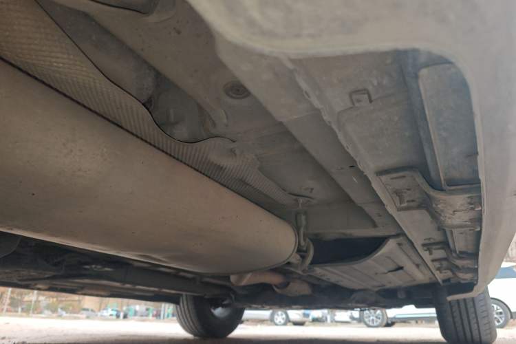 Used Hyundai Santa Fe 2013 2.4L Automatic Two-Wheel Drive Smart Version Chassis Rear Right