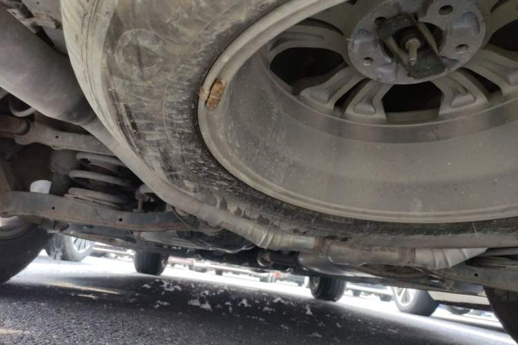 Used Hyundai Santa Fe 2013 2.4L Automatic Two-Wheel Drive Smart Version Chassis Rear