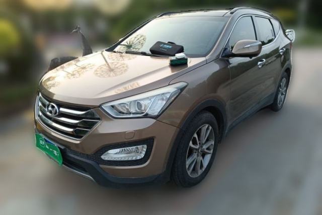 Used Hyundai Santa Fe 2013 2.4L Automatic 4x4 Prestige Edition