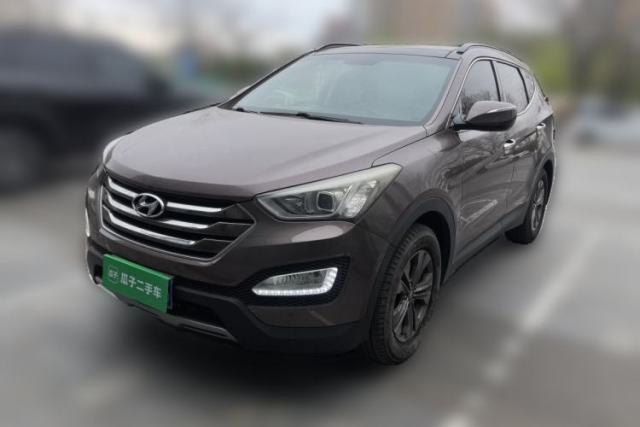 Used Hyundai Santa Fe 2013 2.4L Automatic Two-Wheel Drive Smart Version
